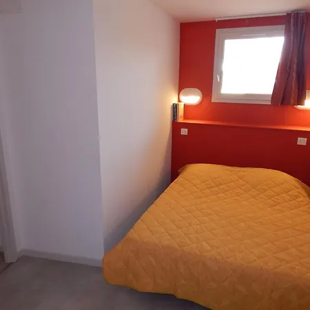 Vvf Gers Gascogne ホリデーパーク *