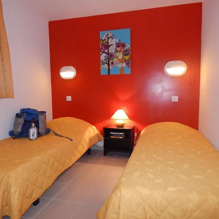 Vvf Gers Gascogne ホリデーパーク